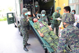 悍馬型救護車